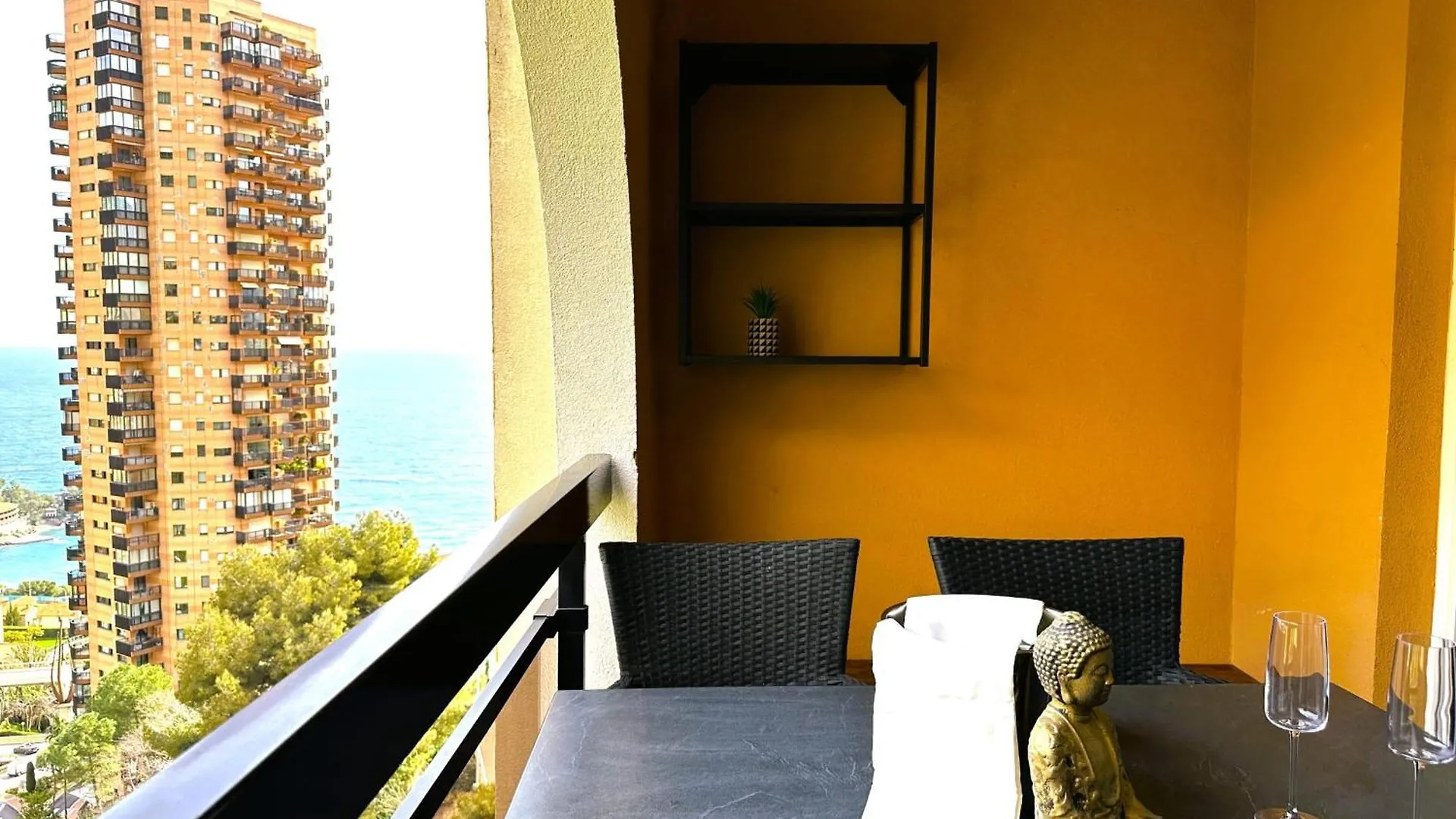 Studio Beausoleilmonaco Terrasse Vue Mer Clim Et Acces Piscine 0*, Beausoleil